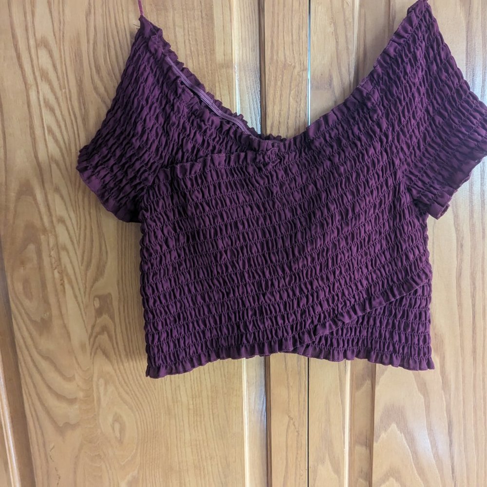 Ambiance Size L Burgundy Crop Off-the-Shoulder Top - Picture 2 of 12